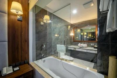 Paddington Hotel Halong Bayview – Photos 8
