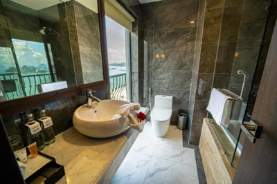 Paddington Hotel Halong Bayview – Photos 9