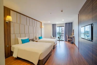 Paddington Hotel Halong Bayview – Photos 13